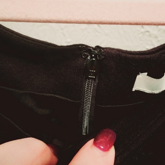 Black MNG by Mango dress with Ruffle shoulders size XL - Picture 5 of 8